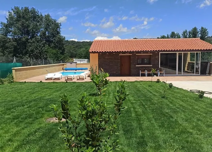 컨트리하우스 El Mirador De La Lleira