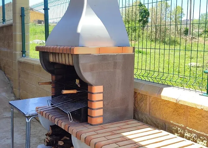 El Mirador De La Lleira 컨트리하우스 *